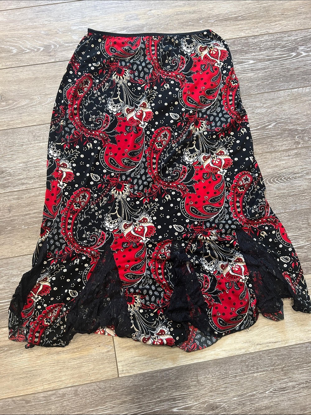 Carole Little Black, Red & White Paisley Midi Skirt